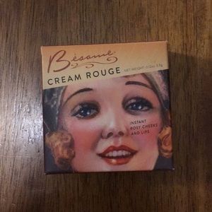 Besame cream rogue in apricot